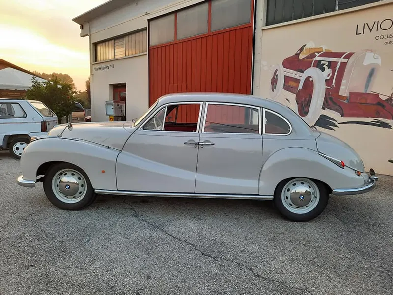 BMW 501 Saloon del 1958 4