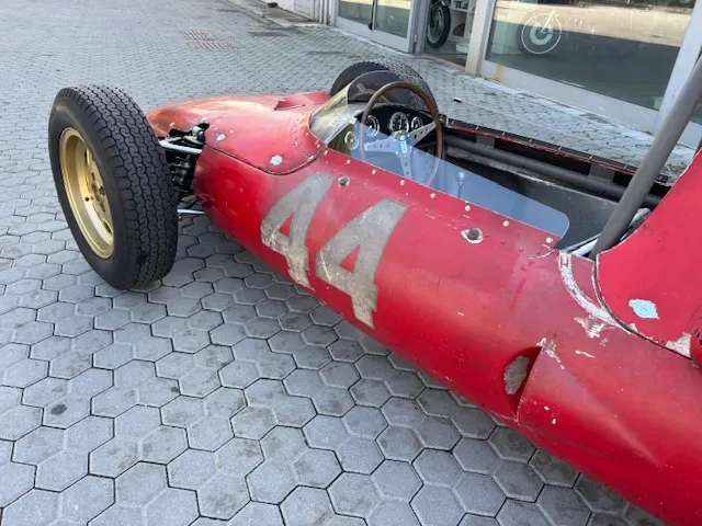 De Tomaso F1 6
