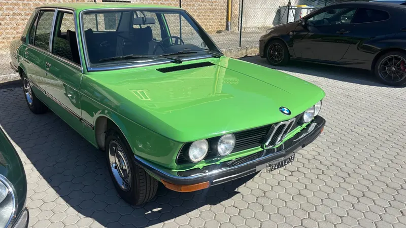BMW 518 2