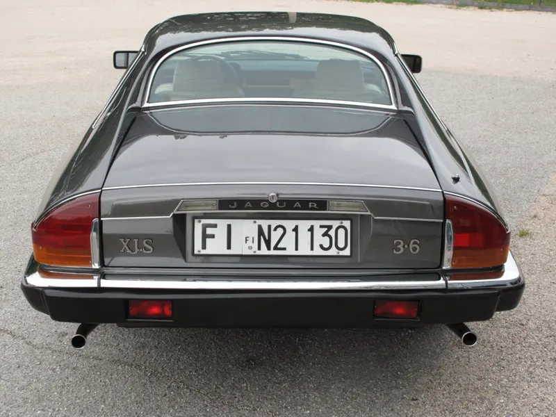 Jaguar XJS 6