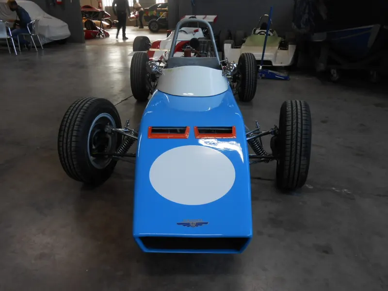 F. 850 12