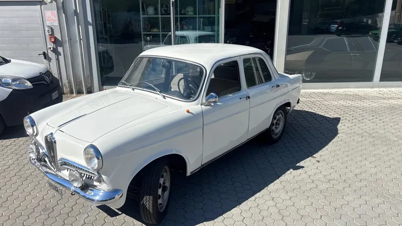 Alfa Romeo GIULIETTA TI 4