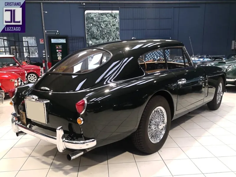 Aston Martin Db2/4 Saloon 5