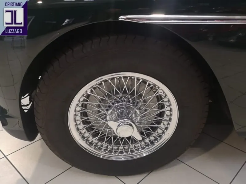 Aston Martin Db2/4 Saloon 21