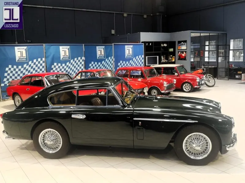 Aston Martin Db2/4 Saloon 6