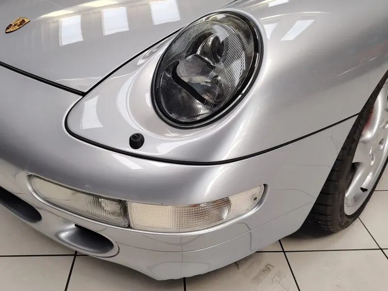 Porsche 993 Carrera 4s Coupe’ 12