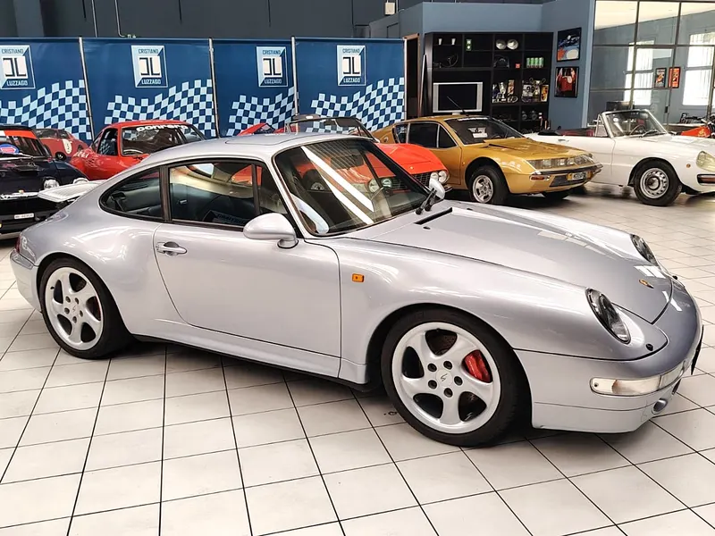 Porsche 993 Carrera 4s Coupe’ 8