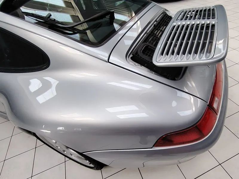 Porsche 993 Carrera 4s Coupe’ 18