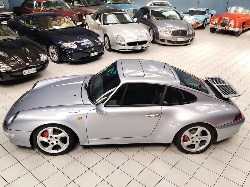 Porsche 993 Carrera 4s Coupe’ 4