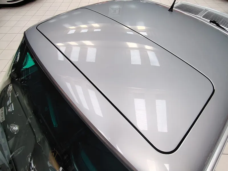 Porsche 993 Carrera 4s Coupe’ 26