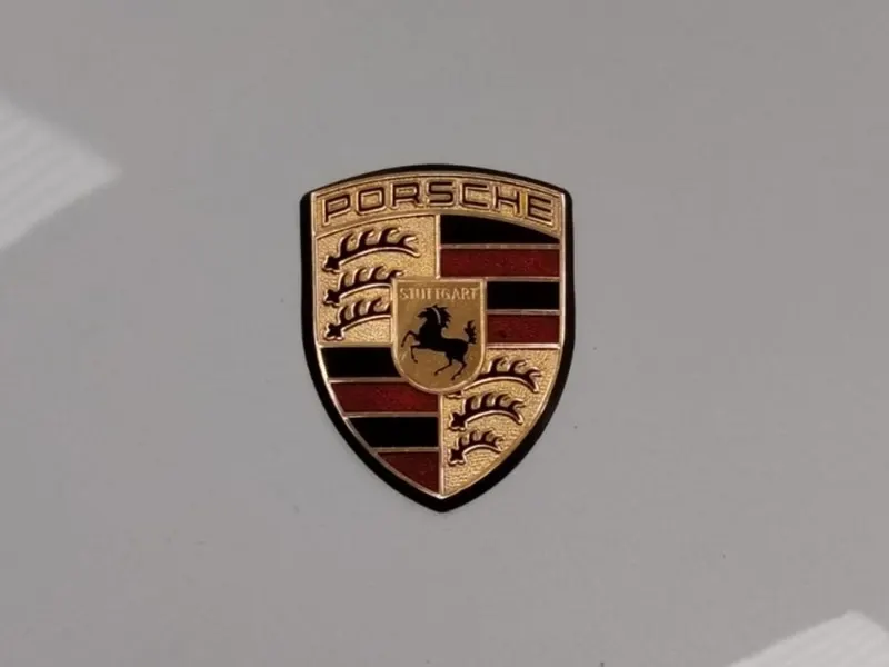 Porsche 993 Carrera 4s Coupe’ 27