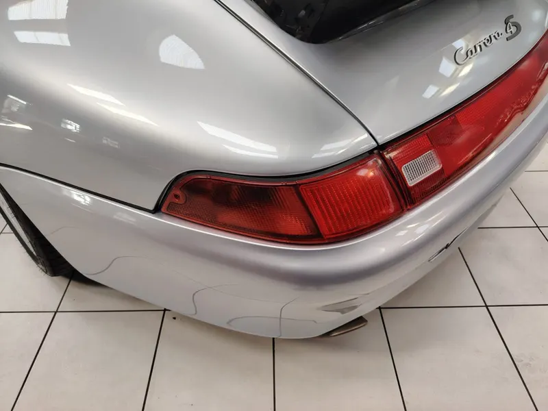 Porsche 993 Carrera 4s Coupe’ 15