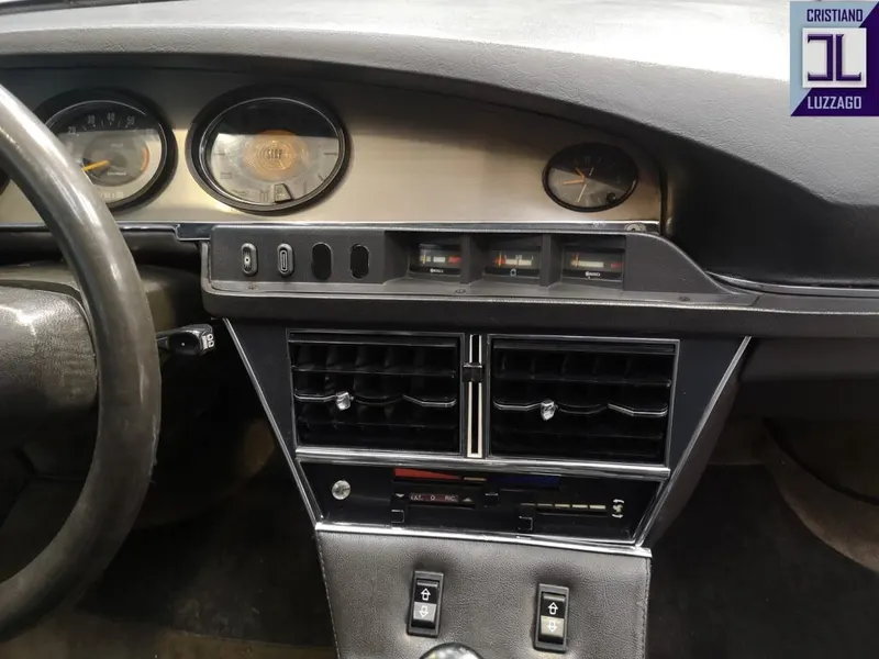 Maserati Merak 3000 21
