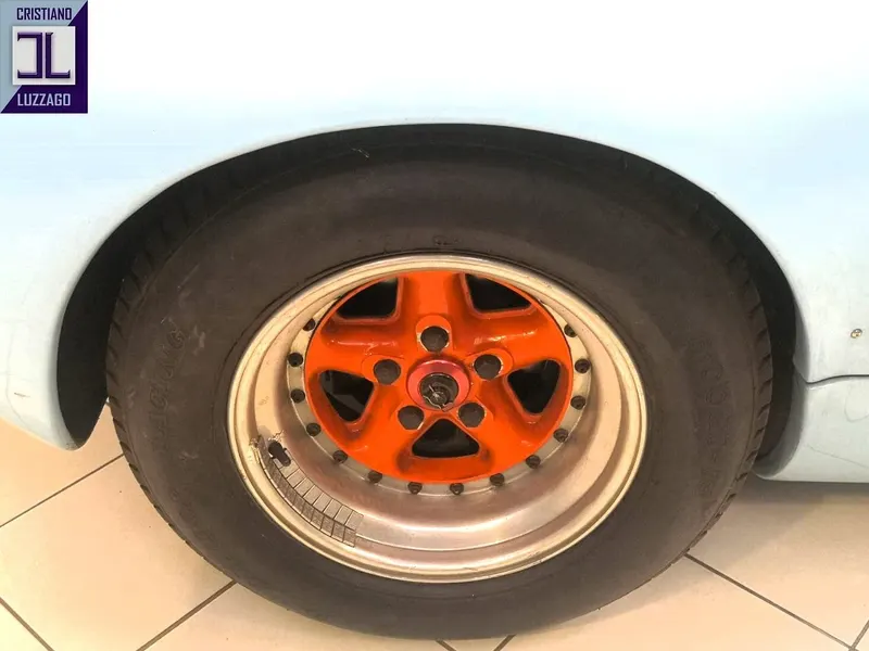 DEVELOPMENTS FORD GTD 40 1990 23