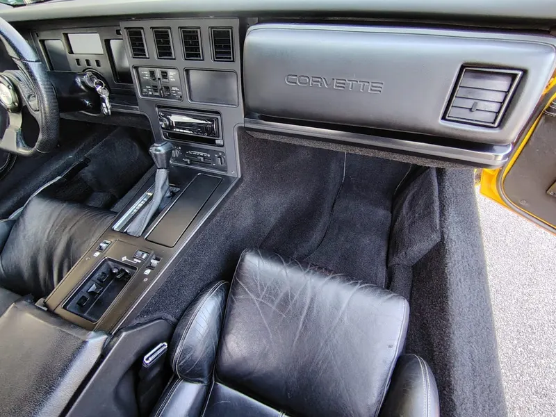 Chevrolet Corvette C4 Crossfire 56