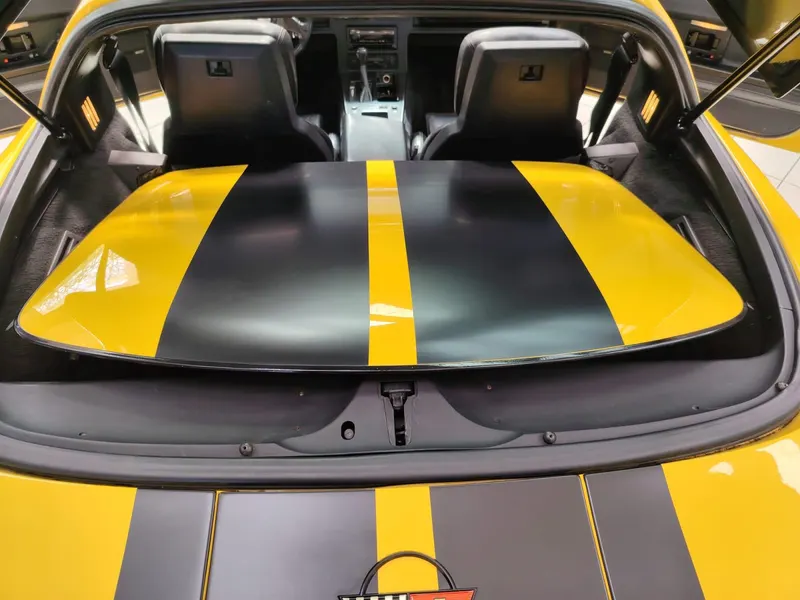 Chevrolet Corvette C4 Crossfire 45