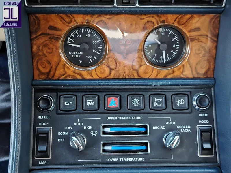 Bentley Azure 35