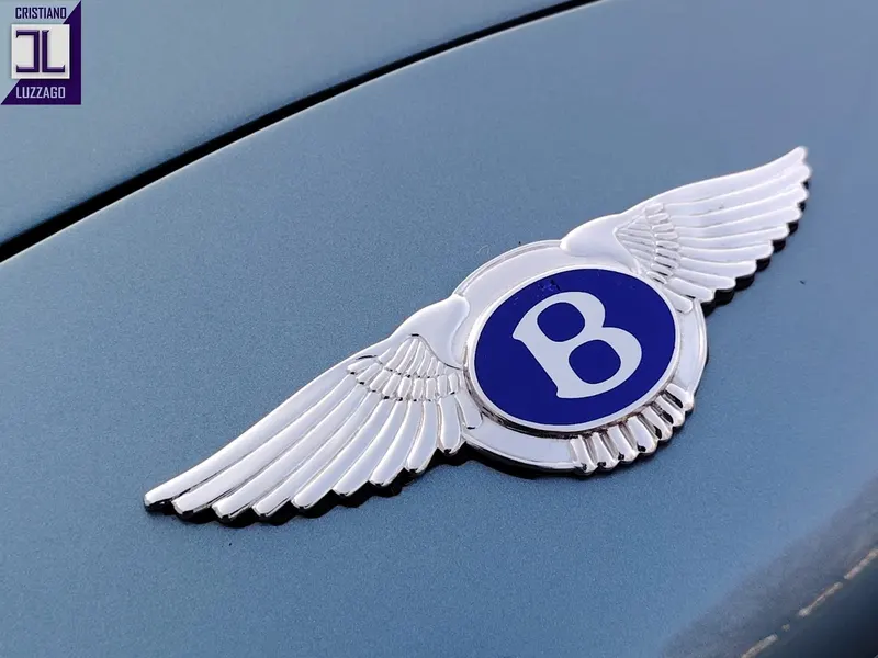 Bentley Azure 26