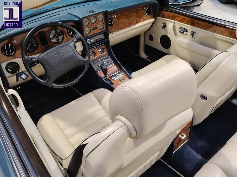 Bentley Azure 30