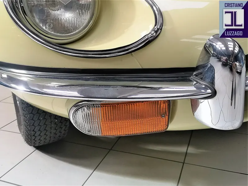 Jaguar E Type Roadster 4.200 S2 13