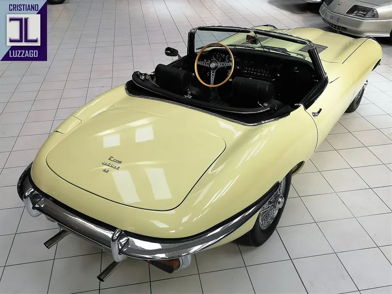 Jaguar E Type Roadster 4.200 S2 7