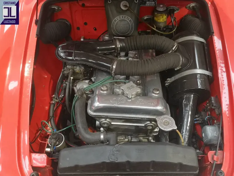 Alfa Romeo GIULIA SPIDER 1600 5 marce 1963 36