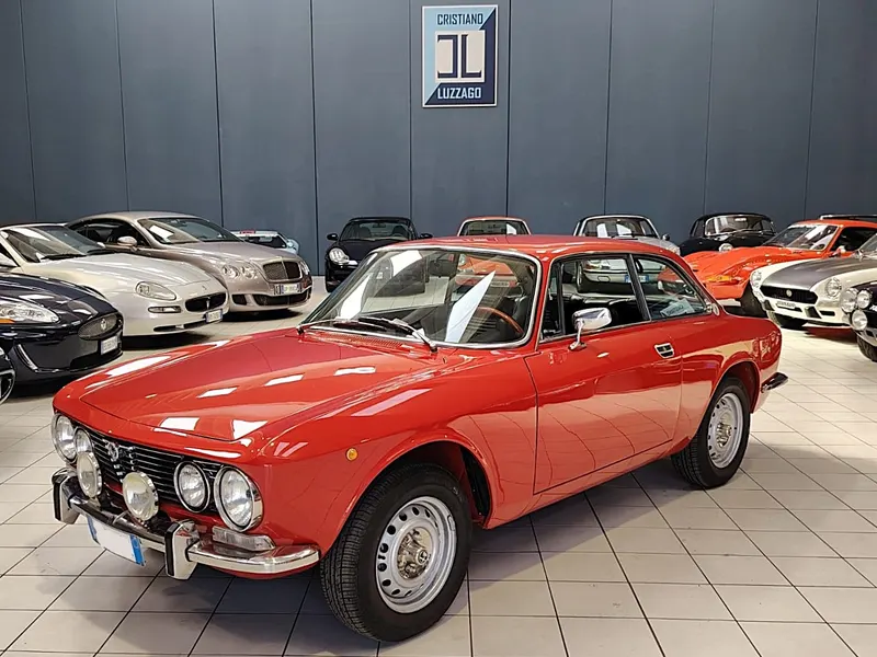 Alfa Romeo 2000 Gt Veloce 2