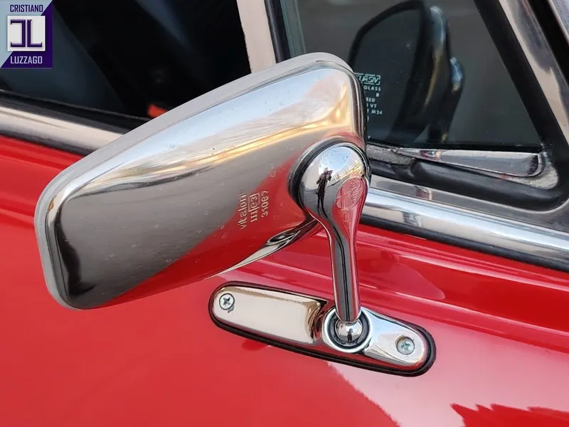 Alfa Romeo 2000 Gt Veloce 24