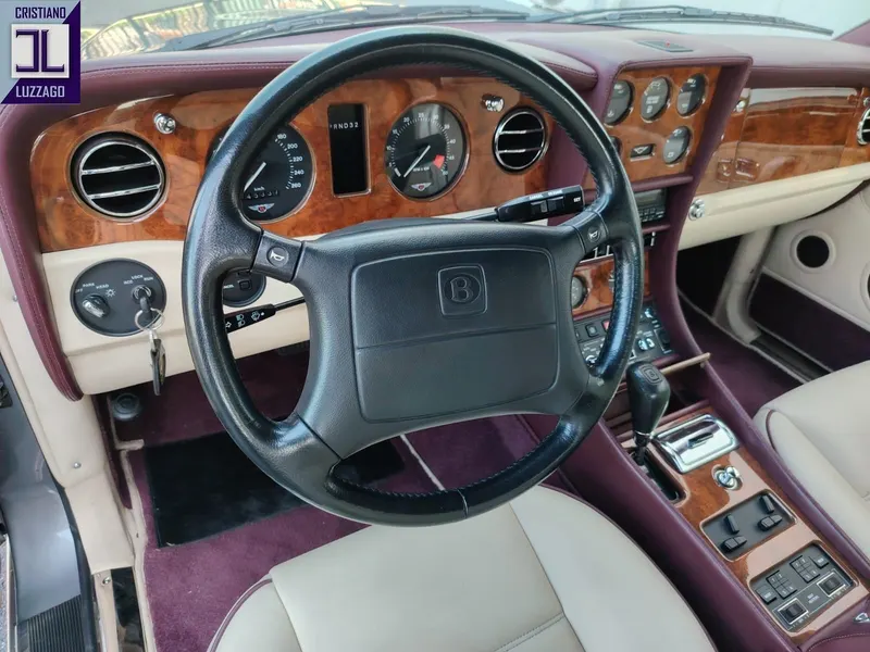 Bentley Continental S 32