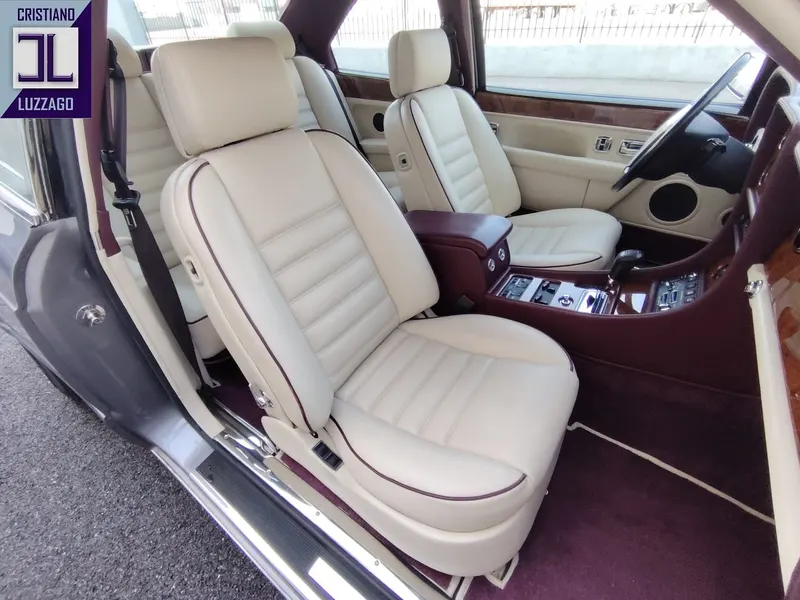 Bentley Continental S 44
