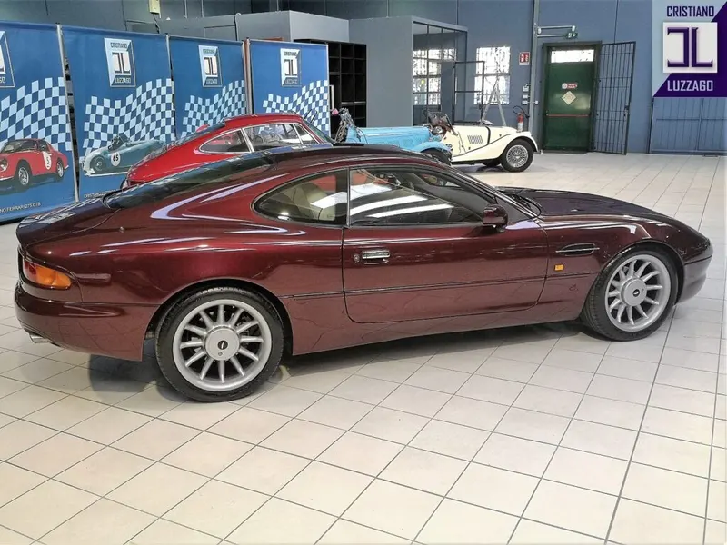 Aston Martin Db 7 6