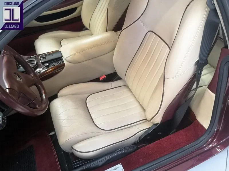Aston Martin Db 7 16