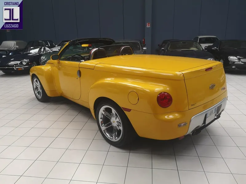 Chevrolet Super Sport Roadster 5