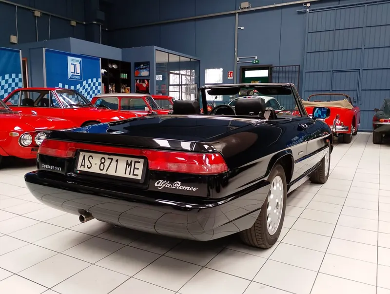 Alfa Romeo Spider 2000 S.4 11
