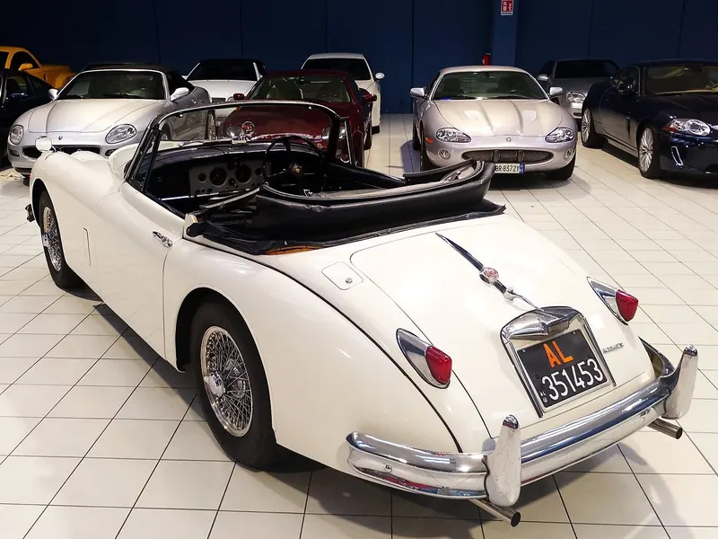 Jaguar Xk 150 3.4 Dhc Rhd Automatic 8