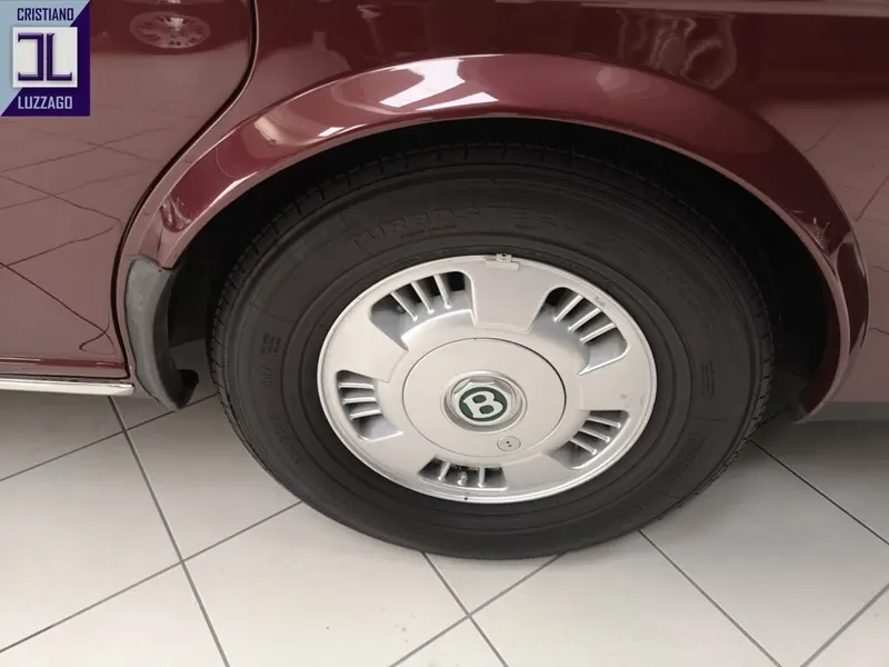Bentley Brooklands 13