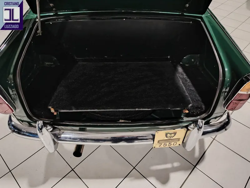 Triumph Tr4 32