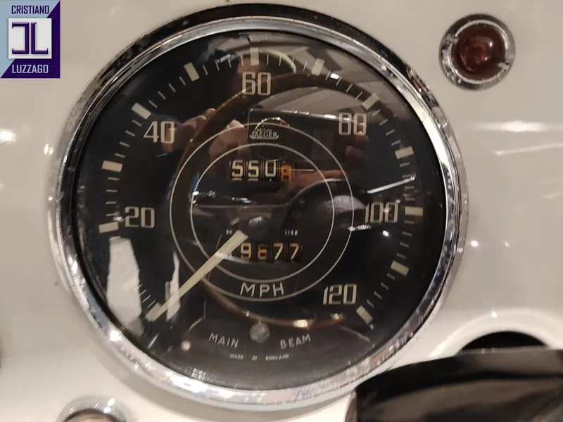 Triumph Tr4 28