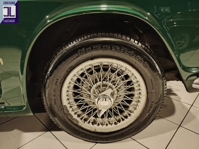 Triumph Tr4 17
