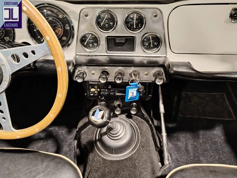 Triumph Tr4 26