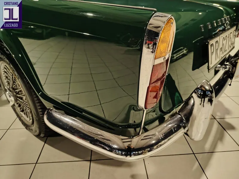 Triumph Tr4 12