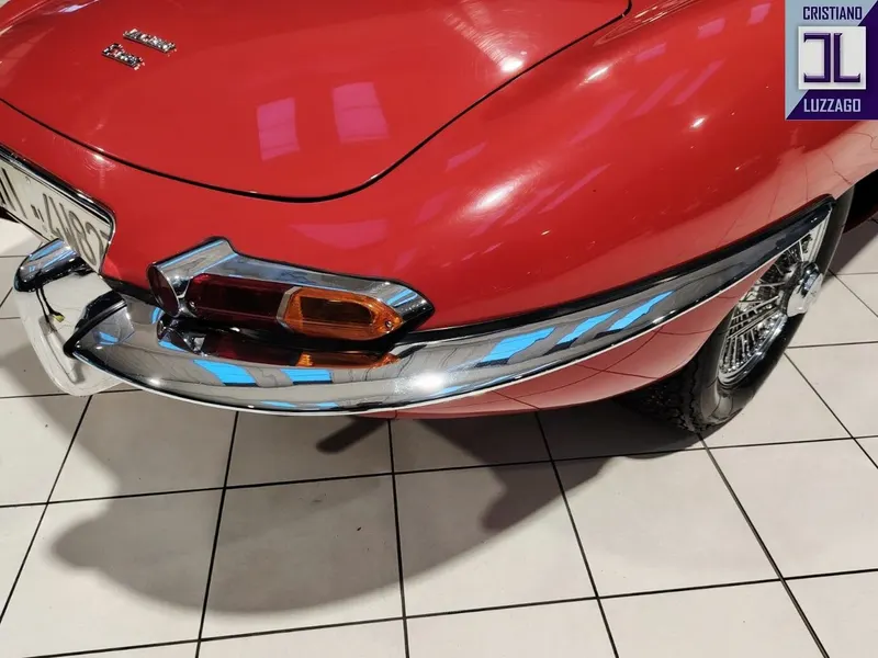 Jaguar E Type 3.8 Ots 13