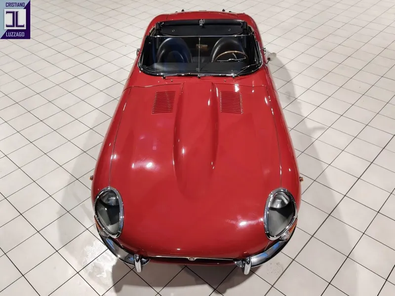 Jaguar E Type 3.8 Ots 9