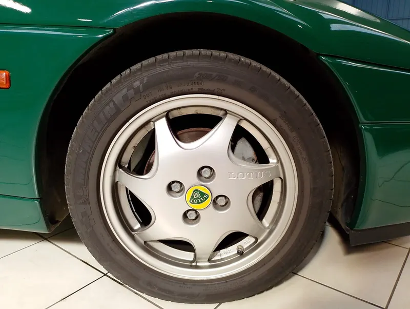 Lotus Elan 1.6 Turbo (100b) 32