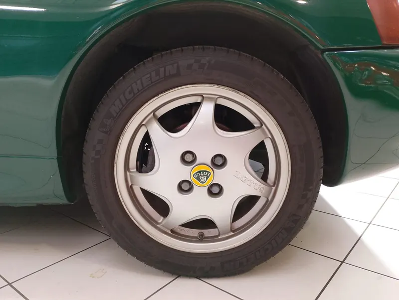 Lotus Elan 1.6 Turbo (100b) 34