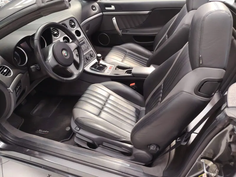 Alfa Romeo 939 Spider 2.00 Jts 185 Cv Twin Spark 37