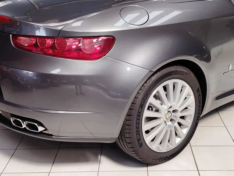 Alfa Romeo 939 Spider 2.00 Jts 185 Cv Twin Spark 19