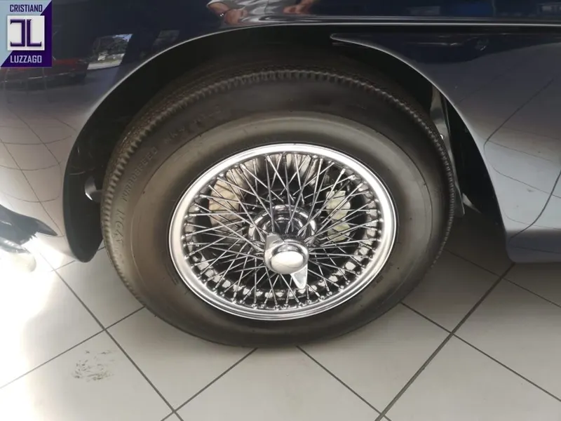 Aston Martin Db Mkiii 25