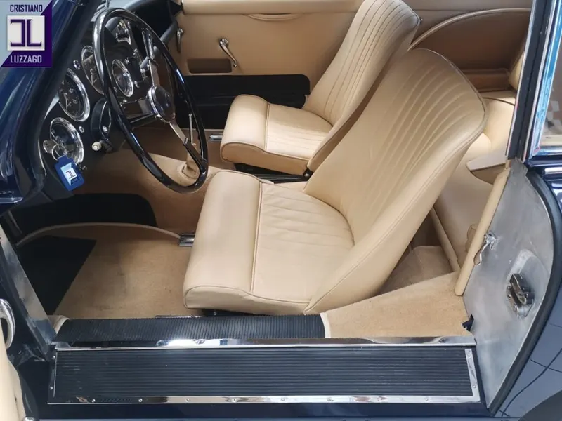 Aston Martin Db Mkiii 26