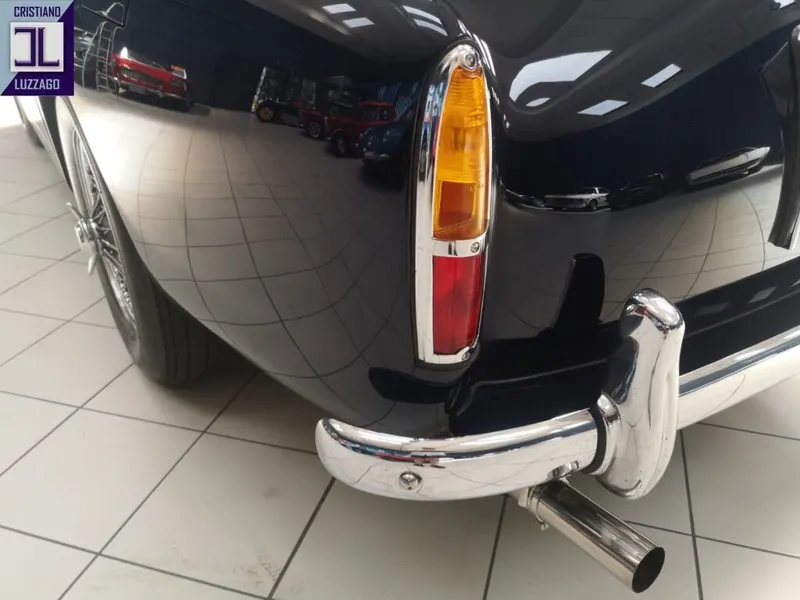 Aston Martin Db Mkiii 17